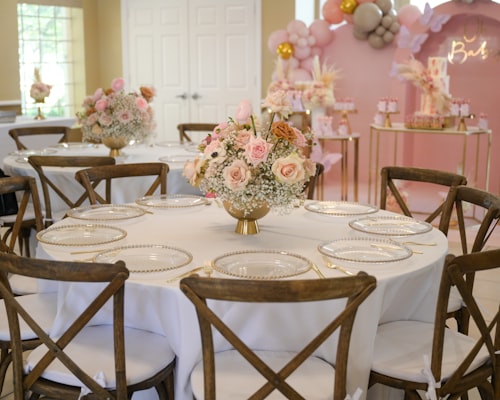 Chiavari chair for formal events